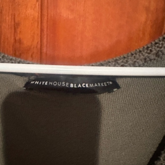 WHBM crochet top with lining - Picture 3 of 4